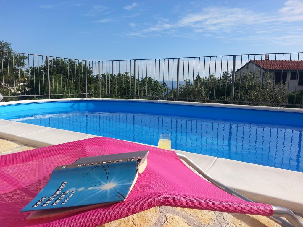 Apartments Fiona - Away From City Crowds Makarska Ruang foto